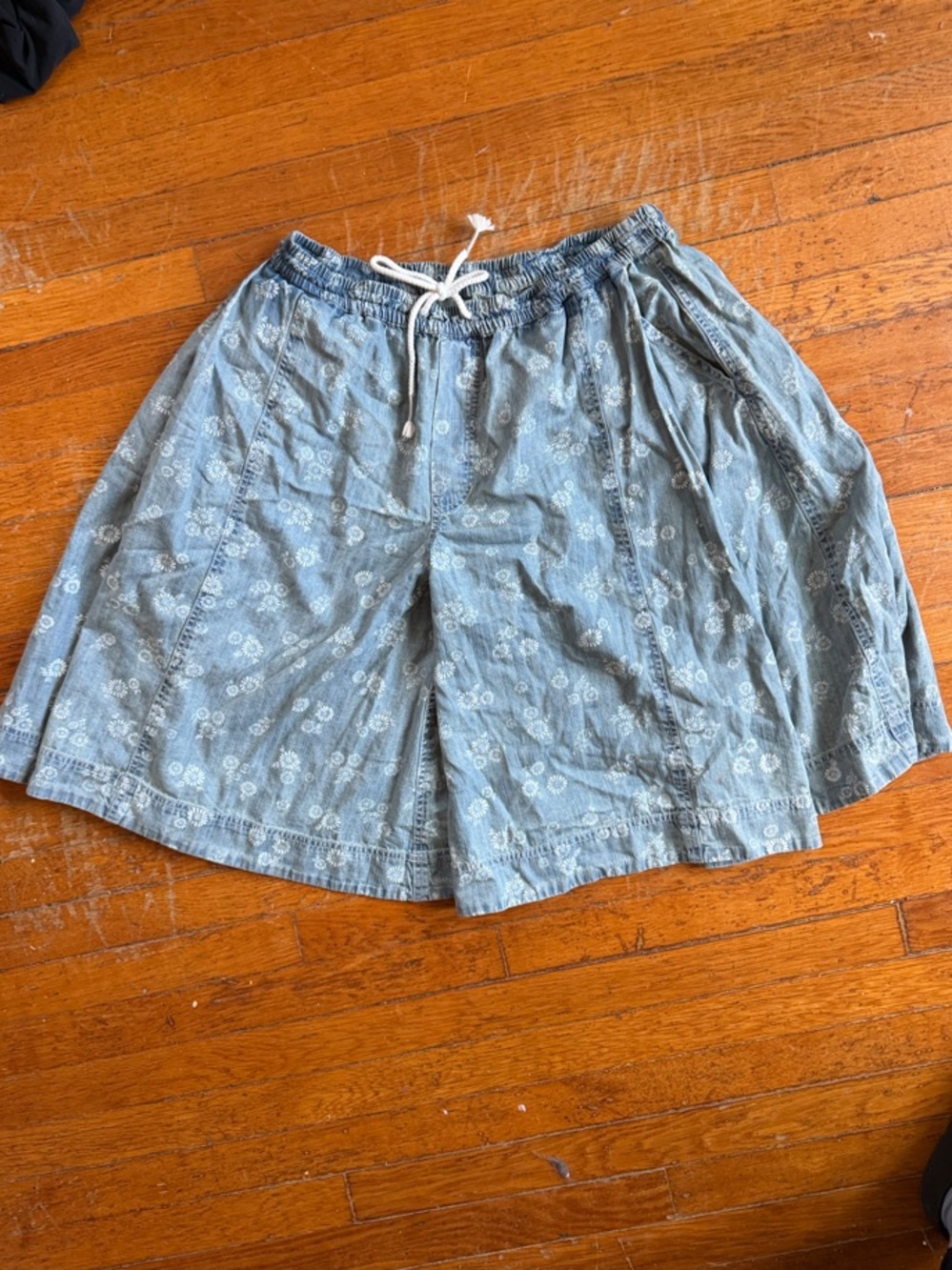 We The Free Light Blue Floral Denim Shorts